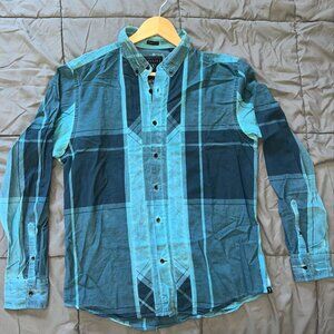 GUESS Men's Regular Fit Luxe Woven Stretch Long-sleeved Casual Button Down Shirt